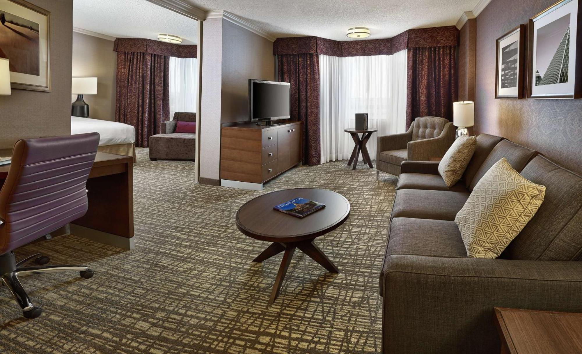 Doubletree By Hilton West Edmonton Hotell Eksteriør bilde
