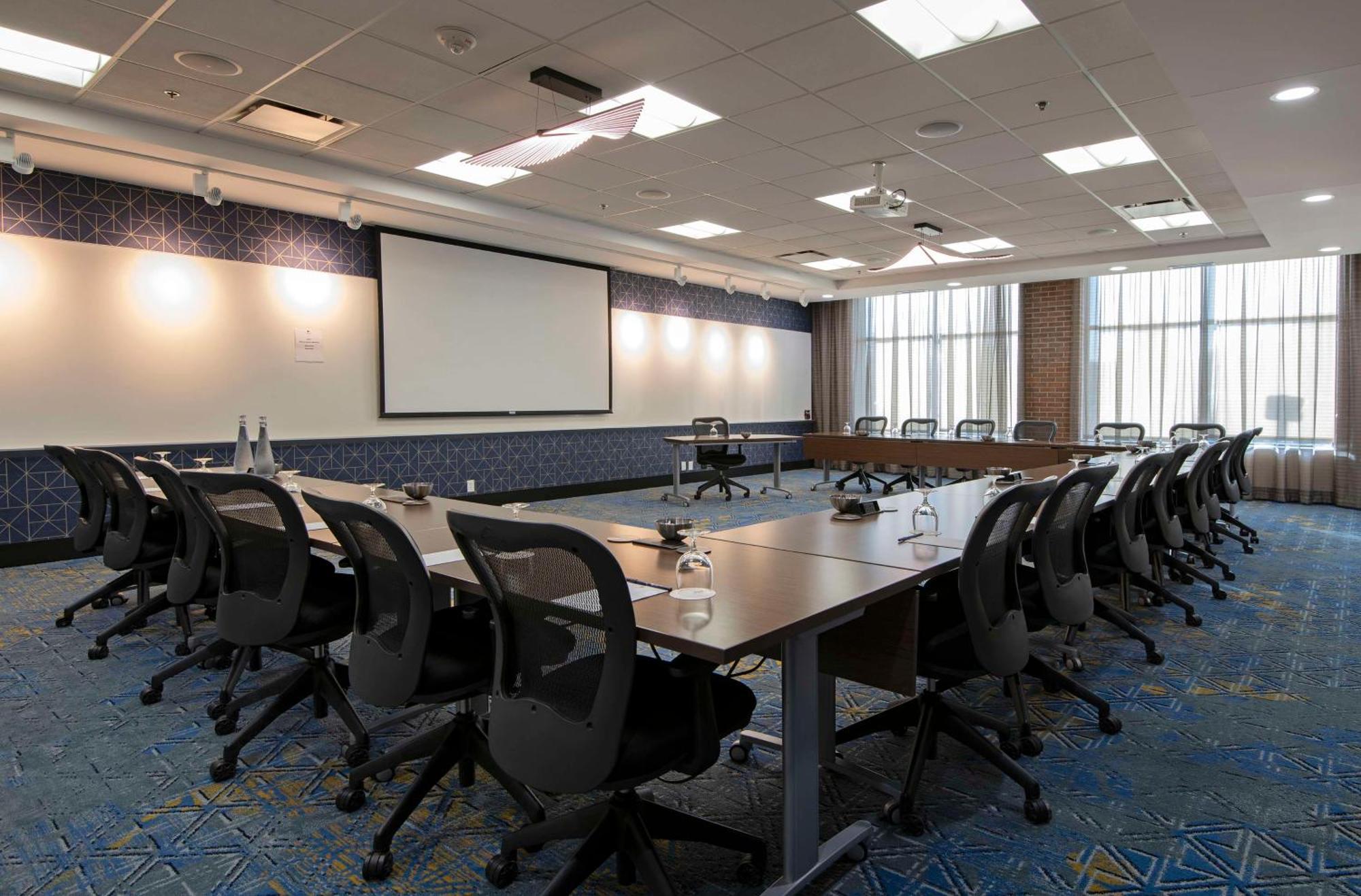 Doubletree By Hilton West Edmonton Hotell Eksteriør bilde