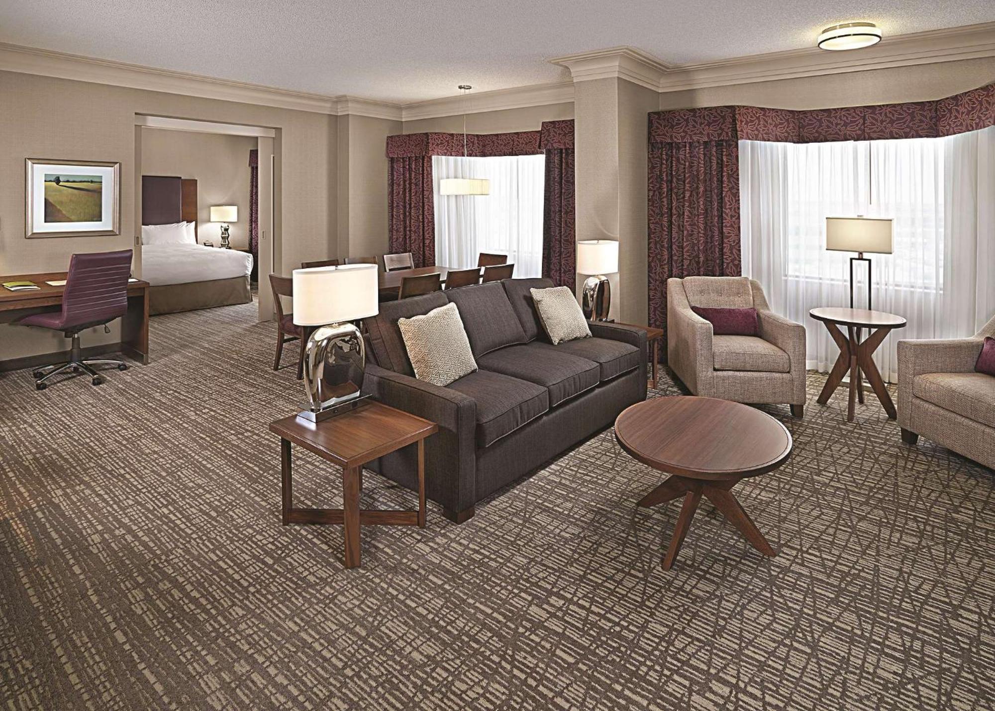 Doubletree By Hilton West Edmonton Hotell Eksteriør bilde